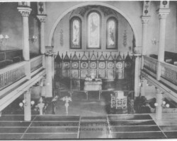 St. George's sometime between 1906-1924. Note the gothic tips are back
