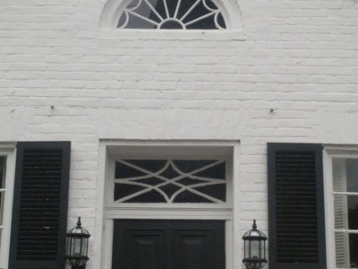 307 Hanover detail of transom